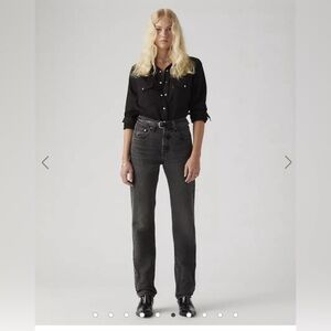 Levi’s Classic High-Rise Straight Jeans - Black Wash